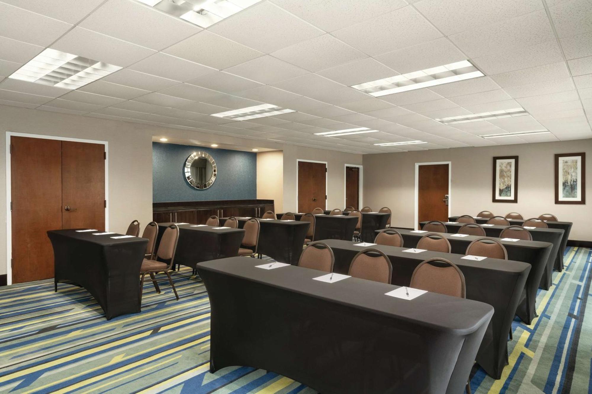 Hampton Inn Atlanta-Stone Mountain Exterior photo