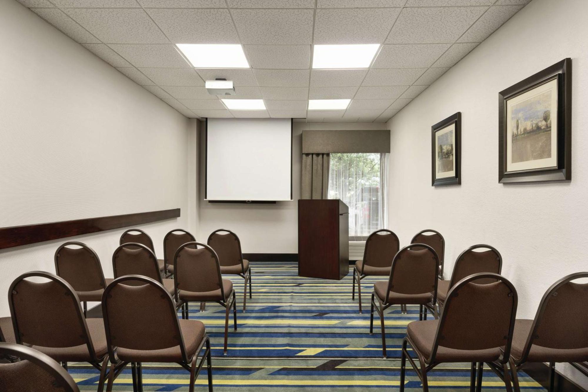 Hampton Inn Atlanta-Stone Mountain Exterior photo