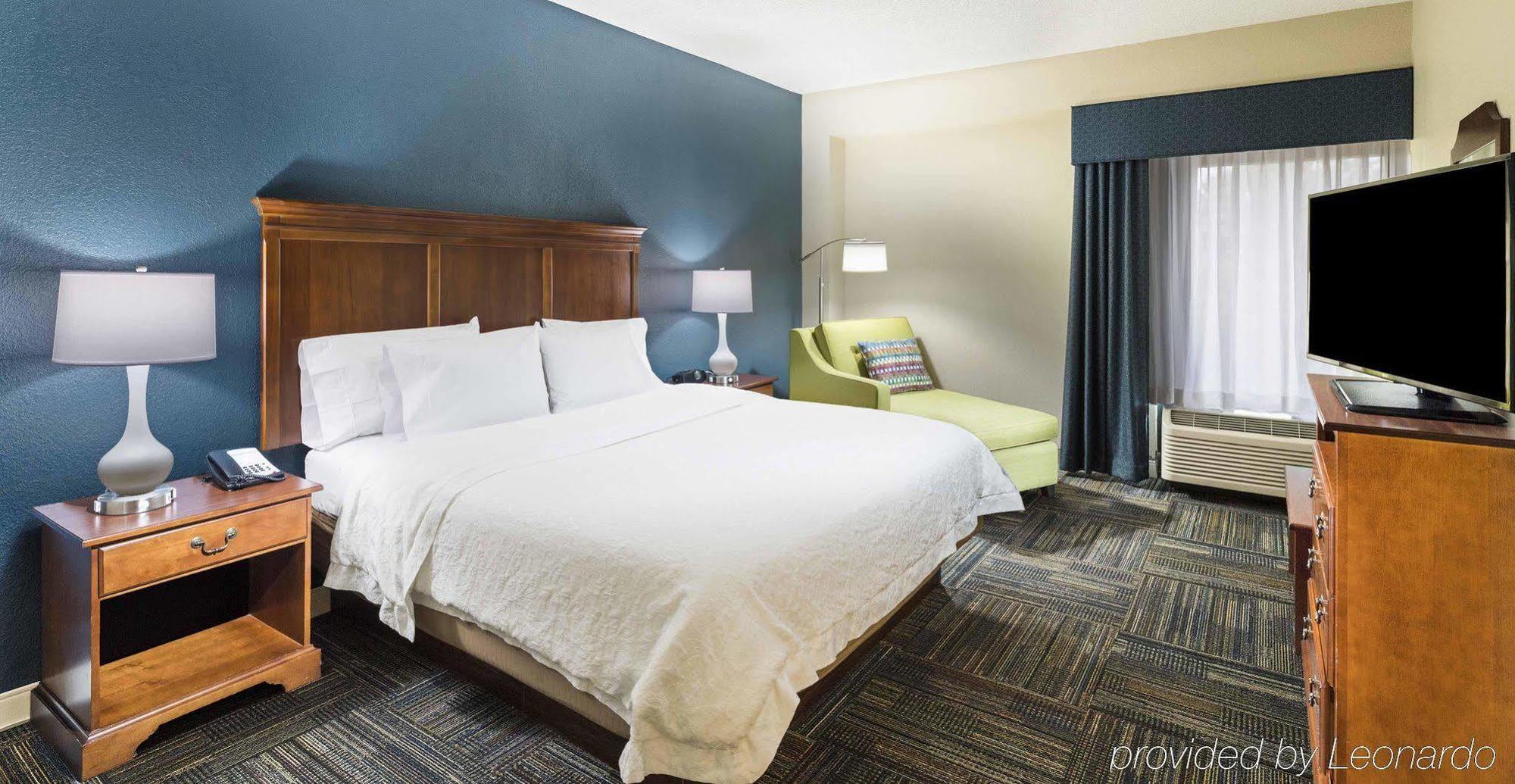Hampton Inn Atlanta-Stone Mountain Exterior photo